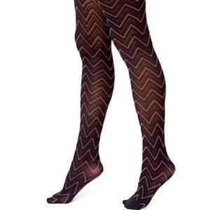 NWT!! Chevron tights
